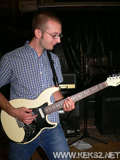 060902-1134-derkovbois.jpg