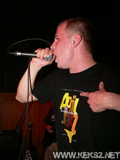 070602-1006-buried_by_time.jpg