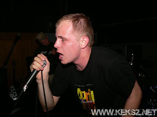 070602-1014-buried_by_time.jpg