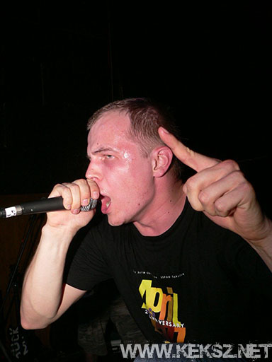 070602-1016-buried_by_time.jpg