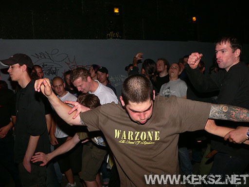 070602-1018-buried_by_time.jpg