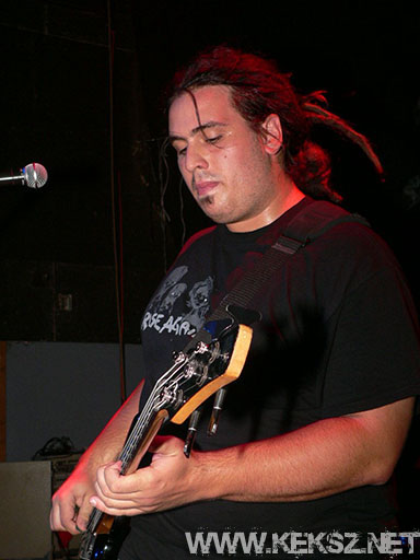 070709-1016-semmi_komoly.jpg
