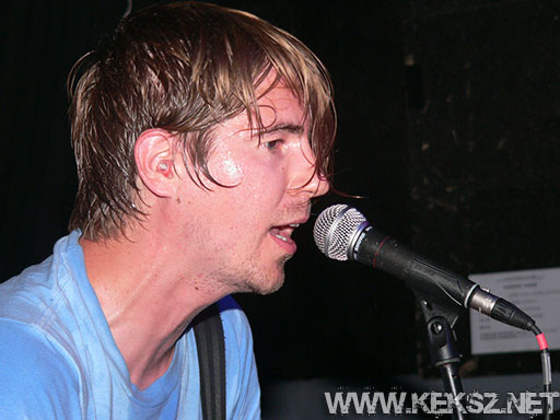 070709-1045-redlightsflash.jpg