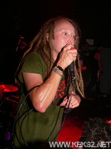070709-1097-strike_anywhere.jpg