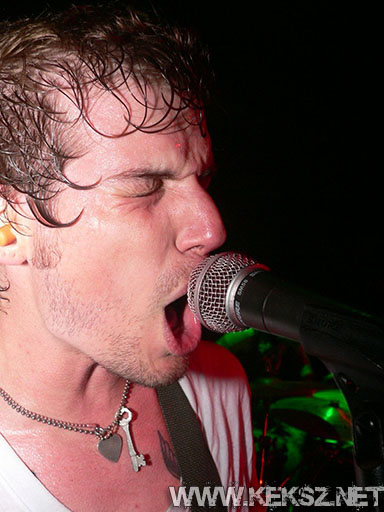 070709-1113-strike_anywhere.jpg