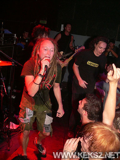 070709-1147-strike_anywhere.jpg