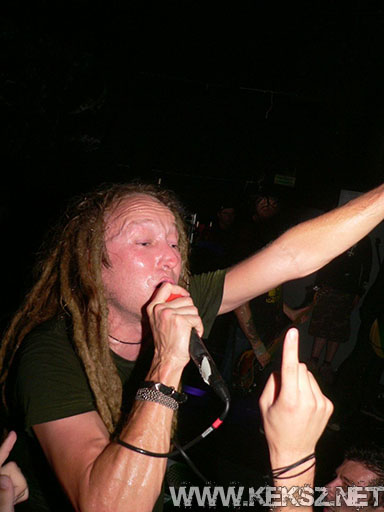 070709-1149-strike_anywhere.jpg