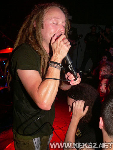 070709-1167-strike_anywhere.jpg