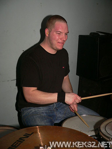 090417-1104-fegyelmezo_reszleg.jpg