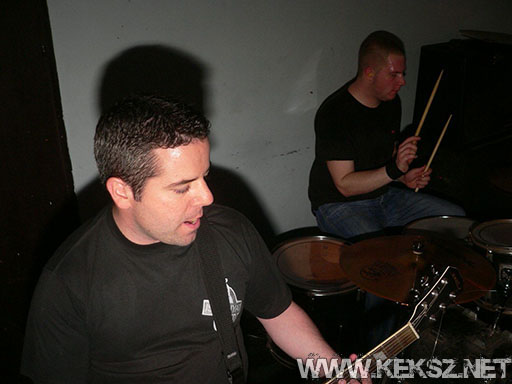 090417-1117-fegyelmezo_reszleg.jpg