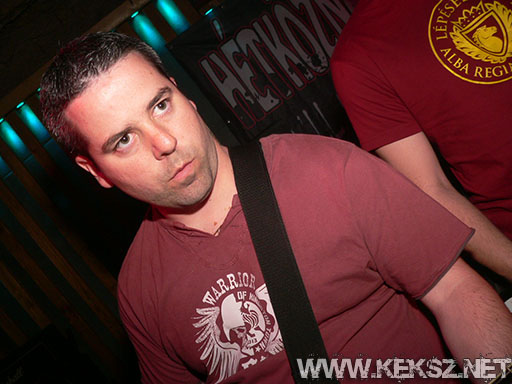 090515-1012-fegyelmezo_reszleg.jpg