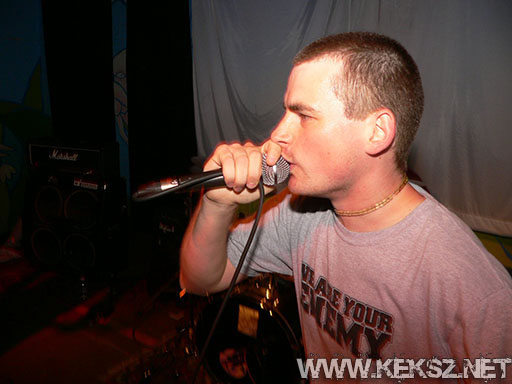 090716-1004-tisztan_a_cel_fele.jpg