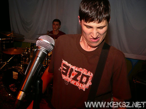 090716-1007-tisztan_a_cel_fele.jpg