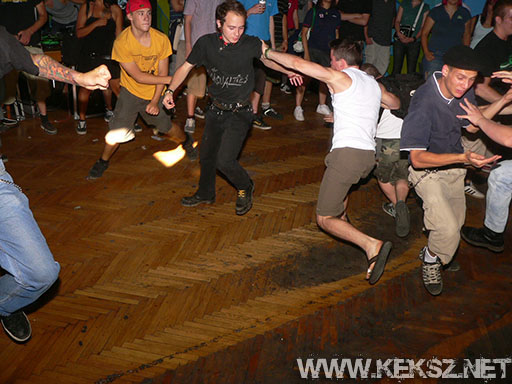 090716-1011-tisztan_a_cel_fele.jpg