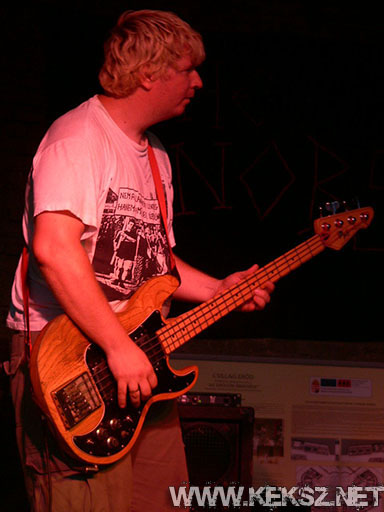 090717-1016-the_snobs.jpg