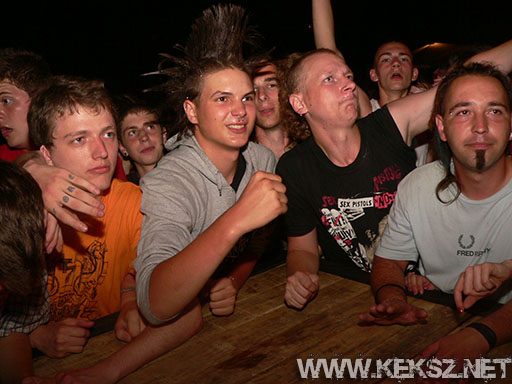090717-1111-fegyelmezo_reszleg.jpg