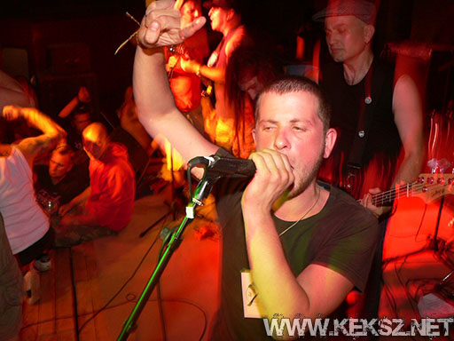 090717-1130-fegyelmezo_reszleg.jpg