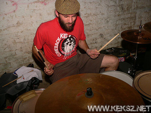 090718-1159-semmi_komoly.jpg