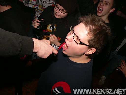 091226-1016-fegyelmezo_reszleg.jpg