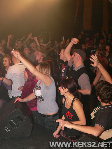 091226-1044-fegyelmezo_reszleg.jpg