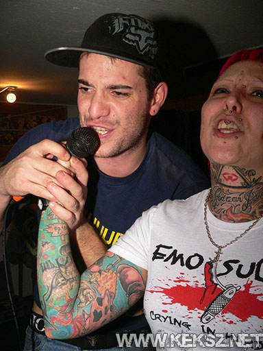 091230-1025-the_snobs.jpg