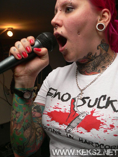 091230-1033-the_snobs.jpg