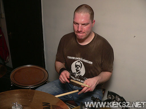 091230-1181-fegyelmezo_reszleg.jpg
